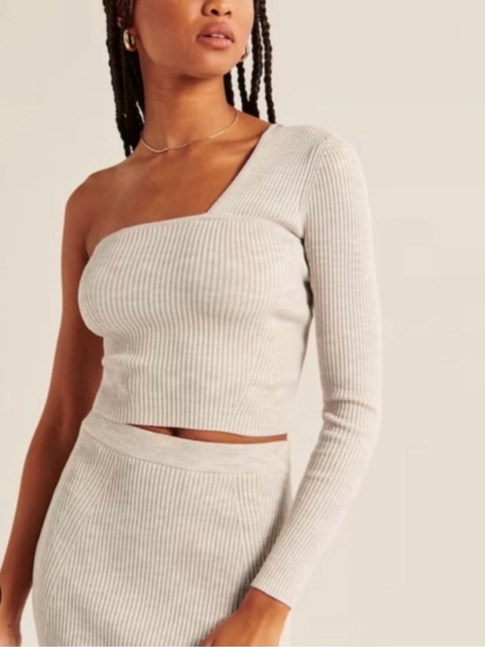 Abercrombie & Fitch One-Shoulder Ribbed Crop Top